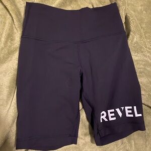 Lululemon biker shorts REVEL, size 6